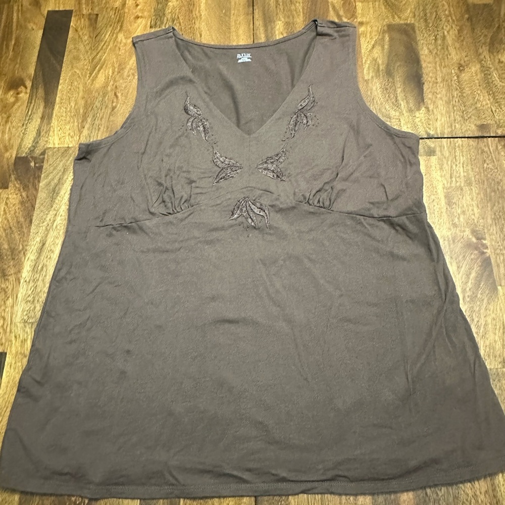 Ana brown embroidered tank top